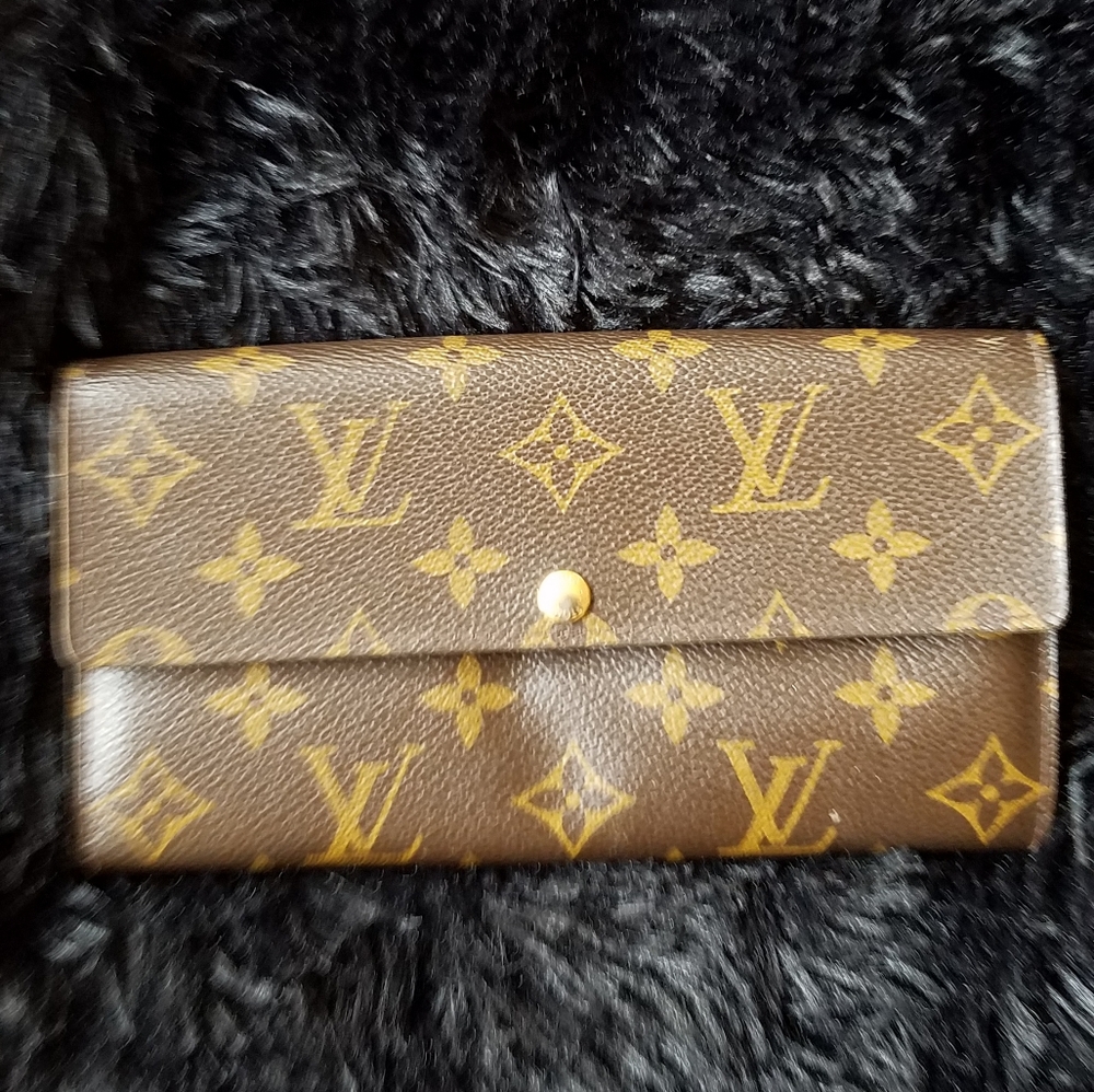 Louis Vuitton Monogram Wallet